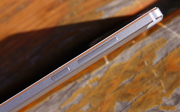 青葱metal怎么样 青葱metal手机评测