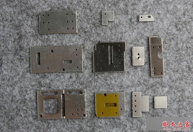 X6Plus的屏蔽罩是焊死在主板上的,我们需要使用热风枪加热才能把它们卸下(vivo果然是铁了心不想我们拆开这台手机啊…)。