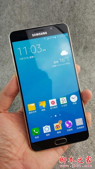 首发骁龙652 6寸巨屏三星A9登场