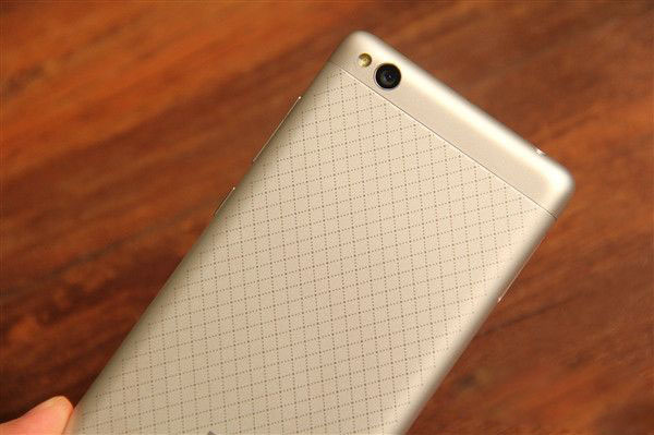 红米2和红米3哪个好 红米3与红米2区别对比