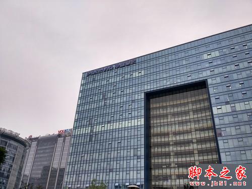 千元对决 360奇酷手机青春版VS小米4c