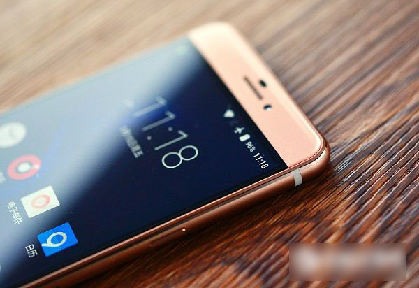 蓝魔R9外观细节图片