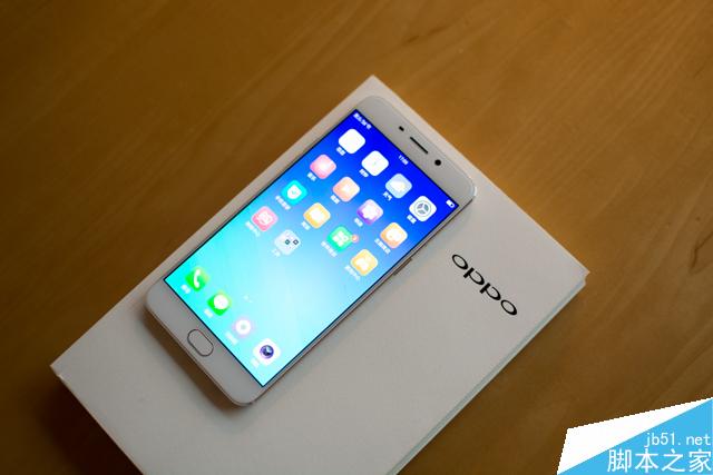 OPPO R9开箱图赏与简单体验评测 颜值再度提