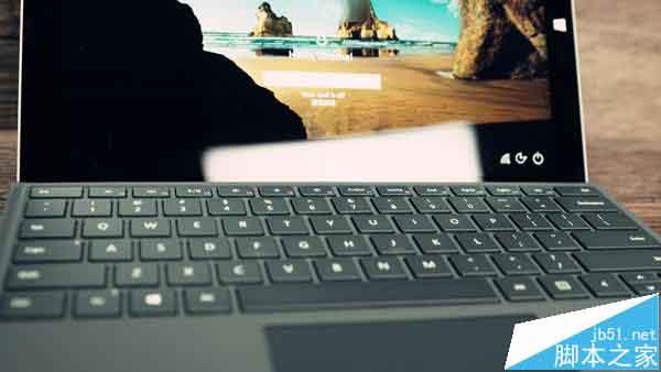 Surface Pro 4指纹识别键盘盖那么样? 指纹识别