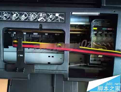 Epson爱普生R330打印机安装连续供墨系统的