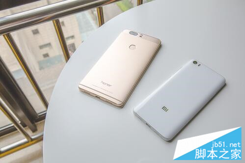 华为荣耀v8和小米5旗舰间的较量 小米5和华为