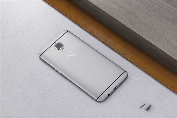 一加手机3有哪几种颜色 一加3 薄荷金与冰川灰