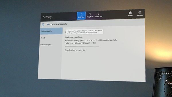 微软HoloLens推送全息版Win10一周年更新14393