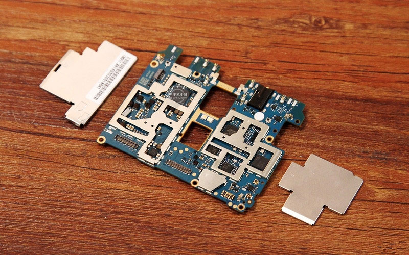 红米Pro手机做工怎么样 红米Pro拆机图解评测