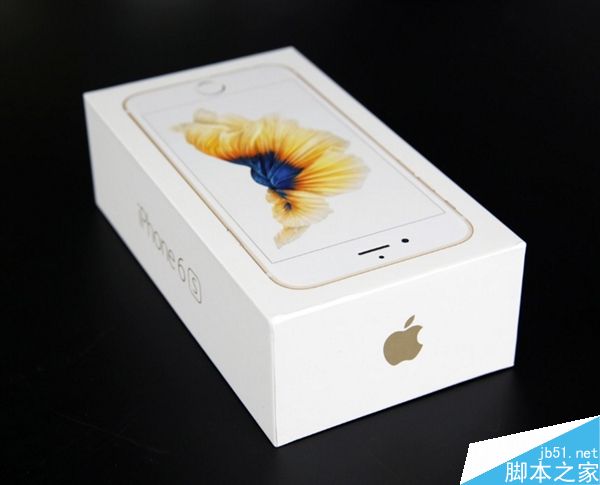 苹果iPhone 7包装盒曝光:几代最难看的包装盒