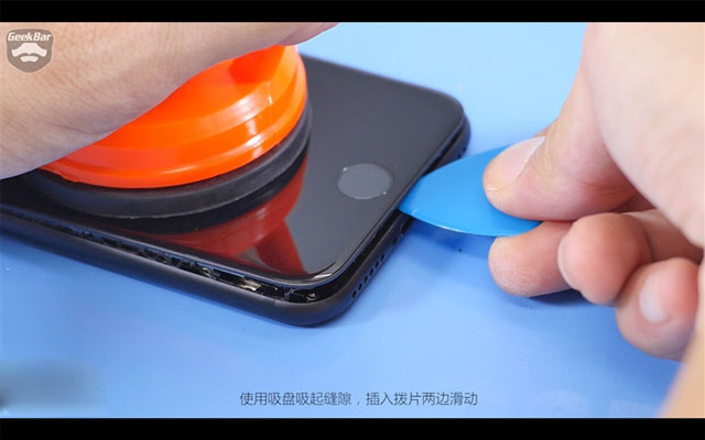 iPhone7做工怎么样 苹果iPhone7拆机全过程图