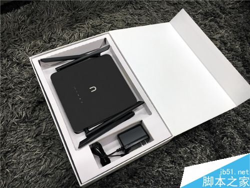 新路由3(newifi3)开箱测评 最讲究设计美学的路