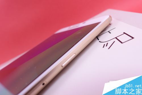 三星C9 Pro和索尼Xperia XZ哪个值得买?三星