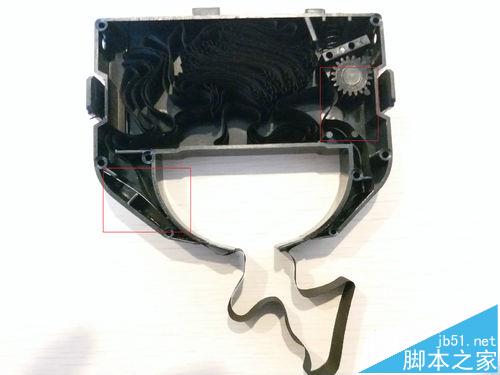 爱普生LQ 680K打印机怎么更换色带?_打印机