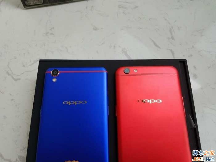 OPPOR9巴萨蓝与OPPOR9s新年红哪个好看?