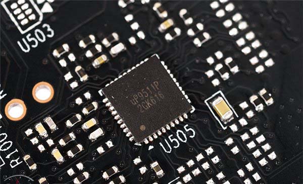 主板和显卡的供电模块由什么元件组成? CPU\/