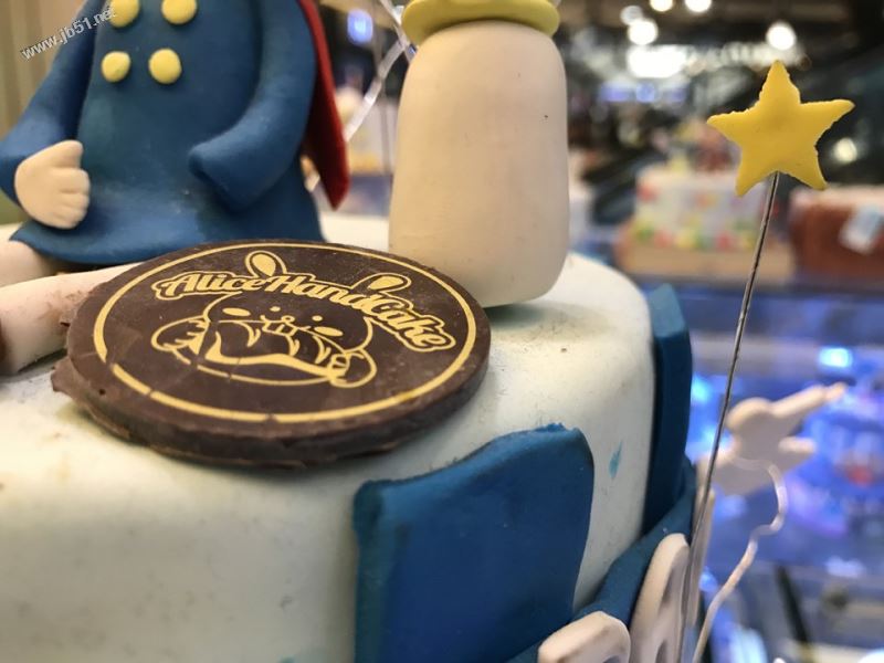 华为P10 plus和iPhone7 Plus哪个好?苹果7Plu