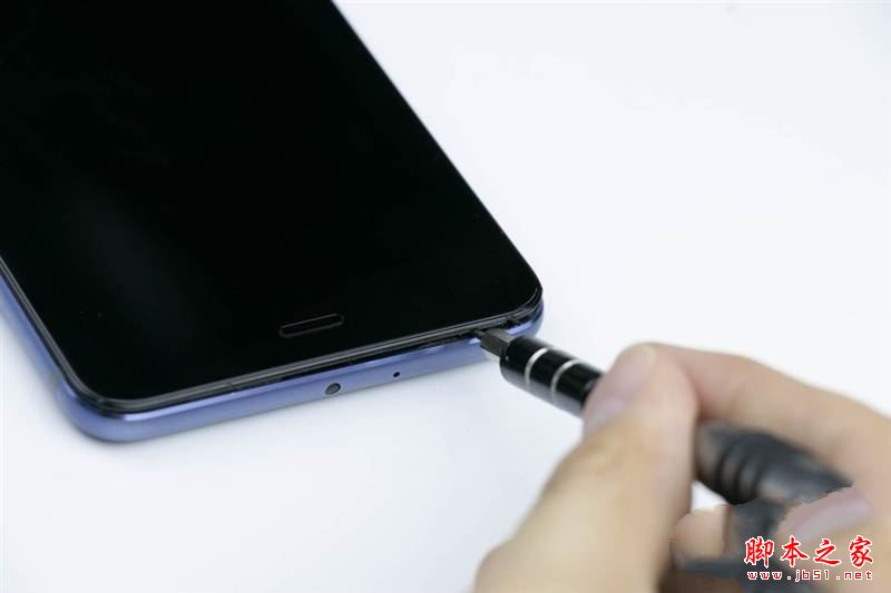 华为P10 Plus做工如何?华为P10Plus拆机图解