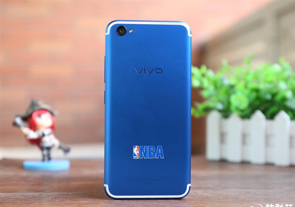vivo X9活力蓝定制版开箱图赏:这配色骚气(8/24)
