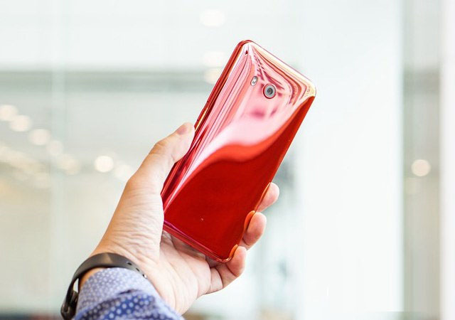 HTC U11怎么样?HTC U11配置参数与真机图赏