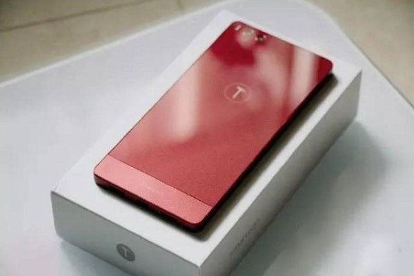 坚果Pro和小米5C哪个好?小米5C对比坚果Pro评测