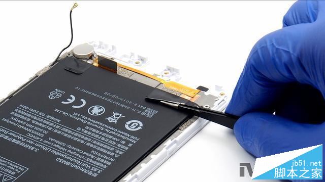 米Max2内部做工拆解怎么样?小米Max2拆机全