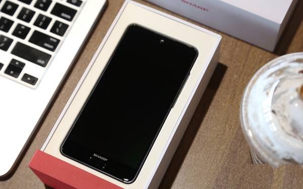 夏普AQUOS S2值得买吗?夏普S2全面深度评测