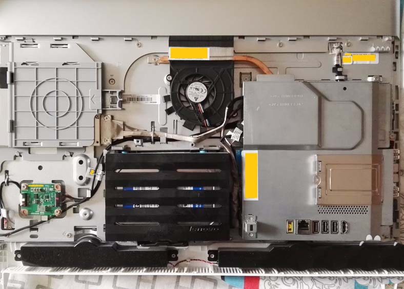 联想C4030一体机怎么拆后盖加内存?_硬件综