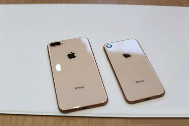 iPhone8和iPhone8 Plus哪个更值得买?苹果8和