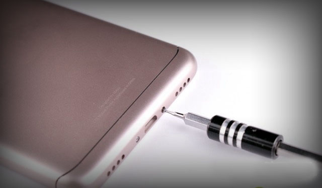 魅蓝6怎么打开后盖?魅蓝6开启后盖图文教程_