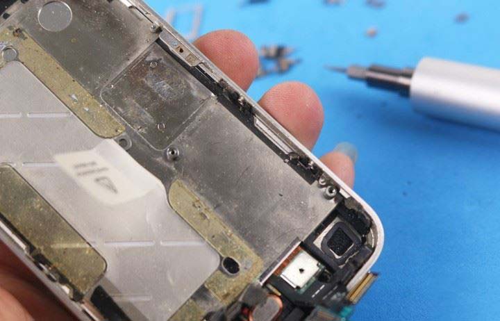苹果手机怎么拆 iphone4拆机全过程图解