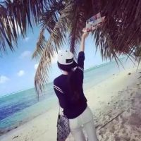 头像女生背影或者侧面_