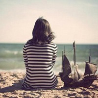 微信女生头像背影海边 女生头像背影在海边唯美图片下载