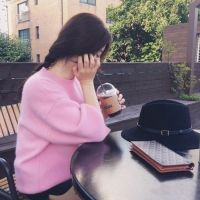 头像女生背影或者侧面_