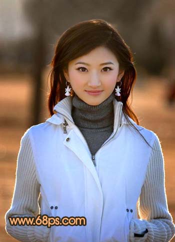 讨美女欢心 PS把模糊照片变清新靓丽