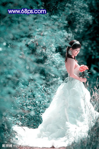 Photoshop调色教程 蓝紫色外景婚片