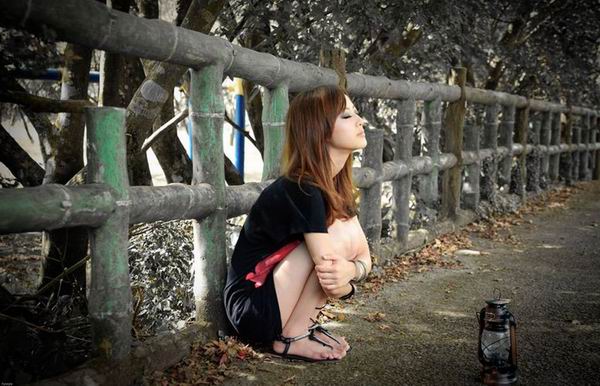 Photoshop照片调色,沉寂色调