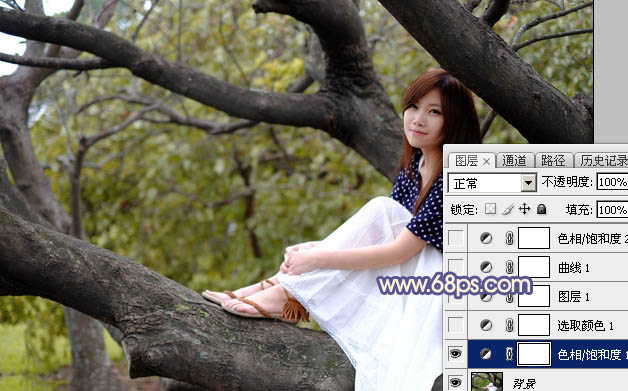 Photoshop为大树上的美女加上秋季晨曦蓝黄色效果,Ps教程自学网_PS抠图教程_photoshop基础入门教程-Ps窝