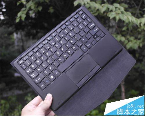 10.1寸台电磁吸键盘怎么样? 台电docking键盘开箱测评