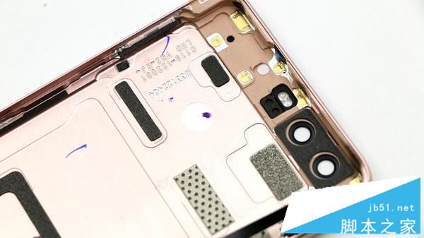 华为P10内部做工怎么样?华为P10拆机图解全