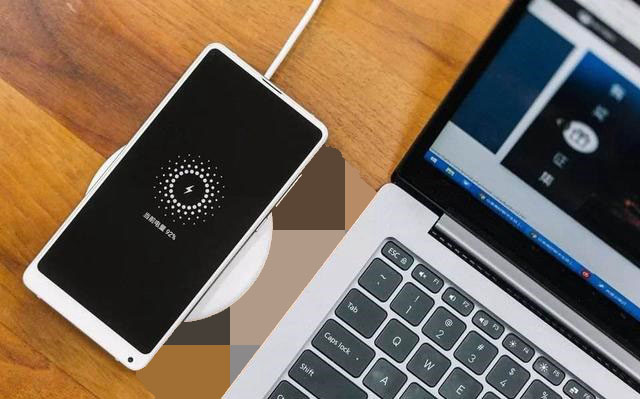 小米8和小米mix2s买哪个好 小米mix2s与小米8