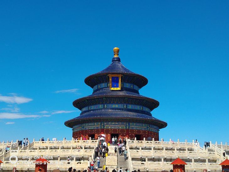 努比亚Z18和坚果R1哪个拍照好 努比亚Z18和坚