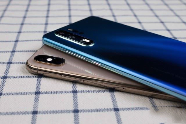 华为P30 Pro和iphone XS Max外观、拍照、系