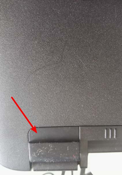 惠普TPNC125笔记本怎么拆后盖?