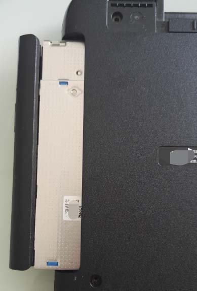 惠普TPNC125笔记本怎么拆后盖?