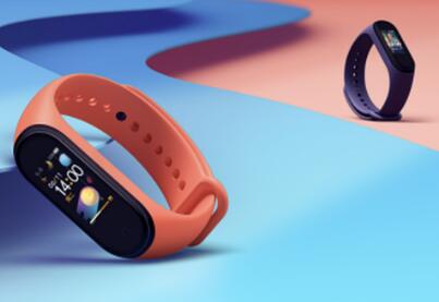 小米手环4充电要多久 小米手环4充电方法