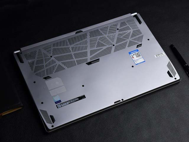 这就叫专业 微星P75新世代设计本详细图文评