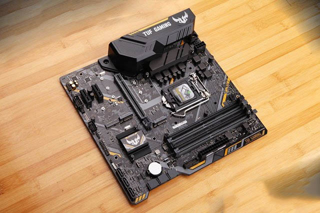 甜品再撒糖 九代i5-9400F配GTX1660Super主