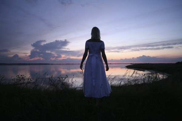 photoshop快速打造唯美朦胧日落背影特效